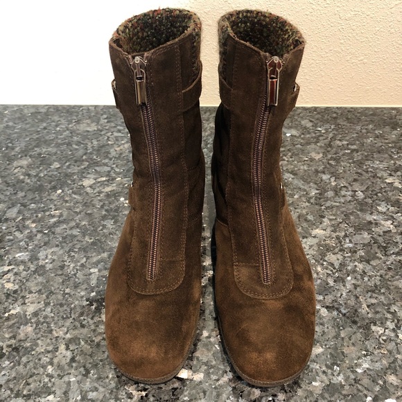 Aquatalia brown suede calf boot zipper front plaid - Picture 2 of 7